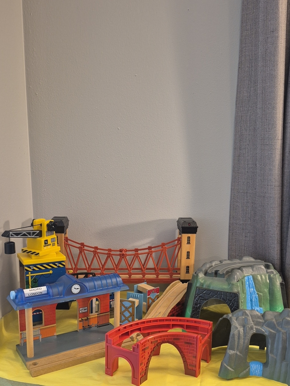 Train Bridge